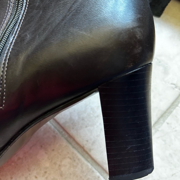 Ann Taylor LOFT brown leather boots Size 8 - Picture 5 of 12